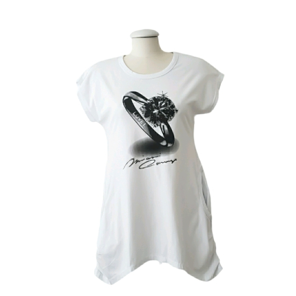 White & Black Cute Pockets Tunic Top